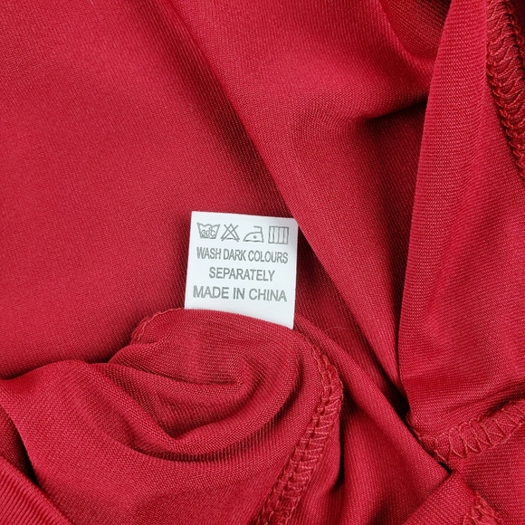 Red scoop neck pullover top faux button front L - Picture 4 of 7